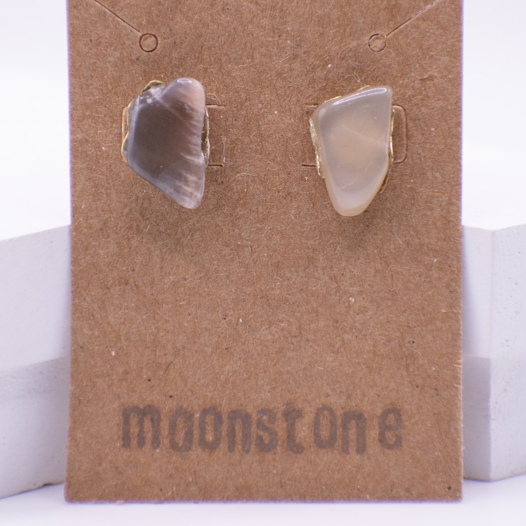 silver moonstone stud earrings
