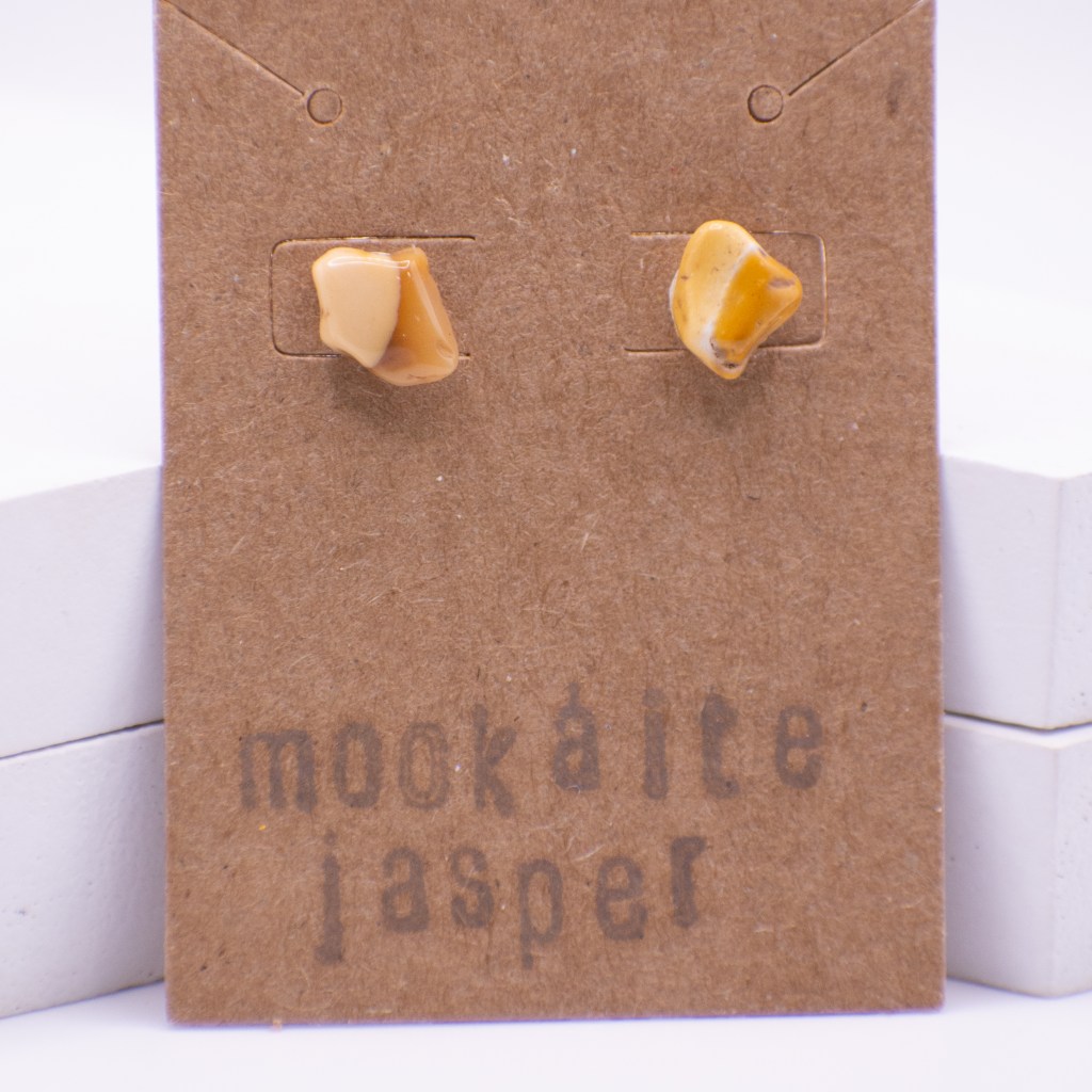 polished, dual-tone yellow mookaite studs